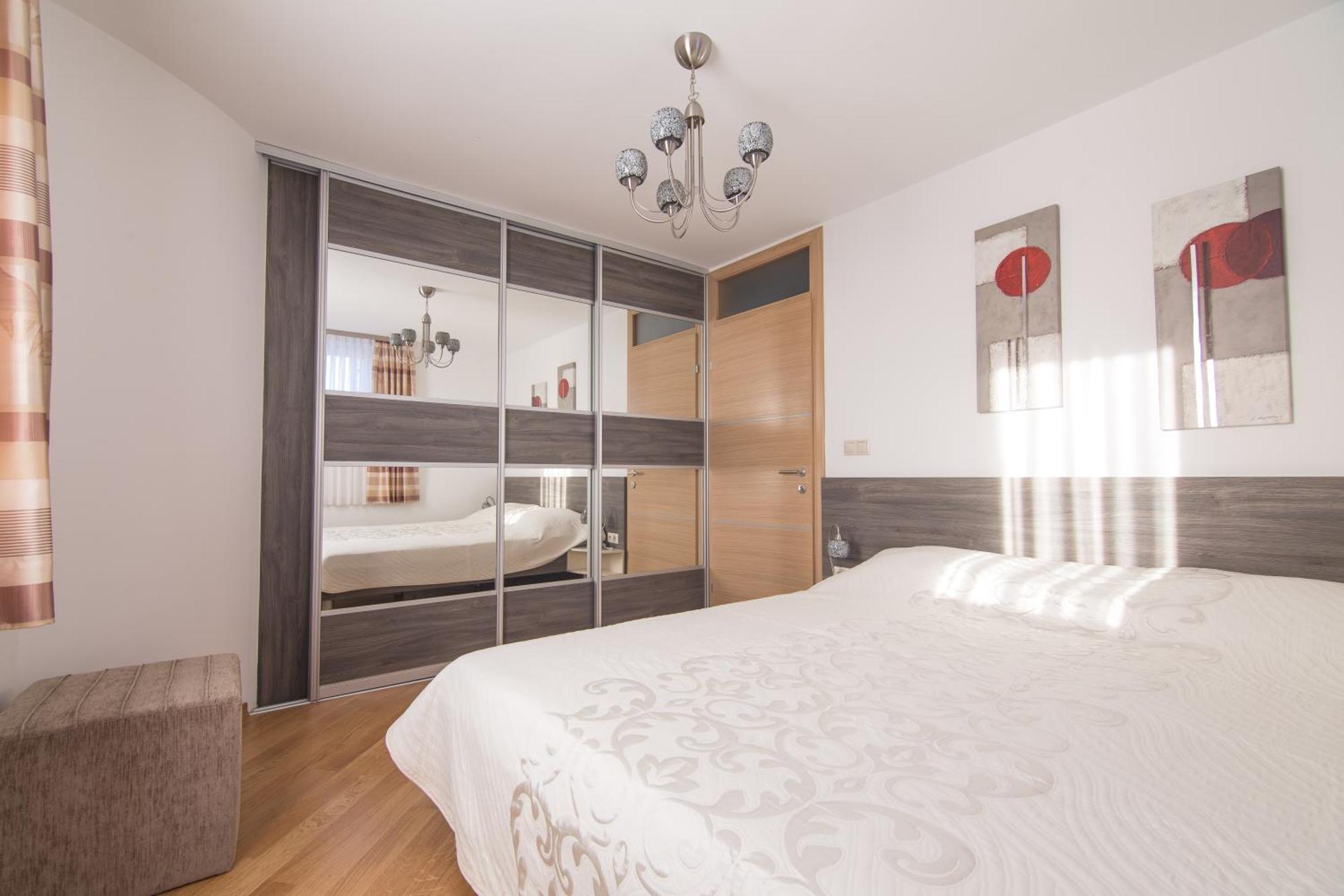 Apartments Villa Novak 1 Donji Okrug  Ruang foto